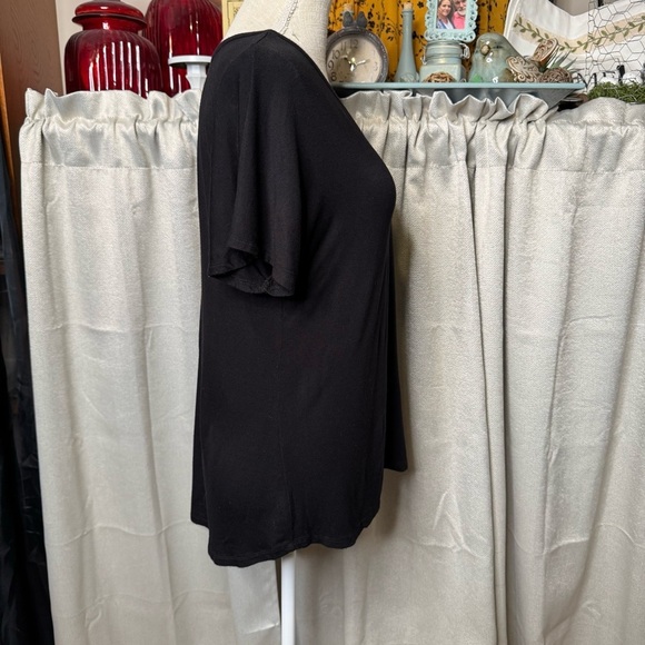 Honeydew Intimates Black Relaxed Short Sleeve Tee - Picture 4 of 6